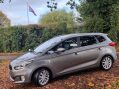 Kia Carens 3 ECODYNAMICS CRDI 9