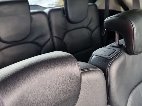 Kia Carens 3 ECODYNAMICS CRDI 30