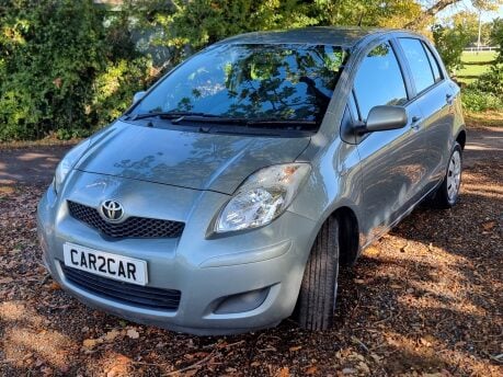Toyota Yaris TR VVT-I 15