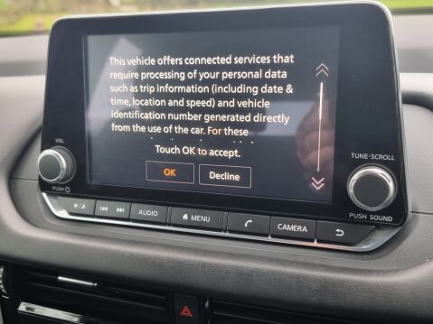 Nissan Qashqai DIG-T ACENTA PREMIUM MHEV 37