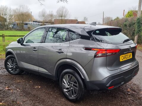 Nissan Qashqai DIG-T ACENTA PREMIUM MHEV 8