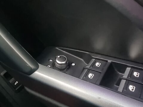 Audi Q3 TFSI S LINE MHEV 54