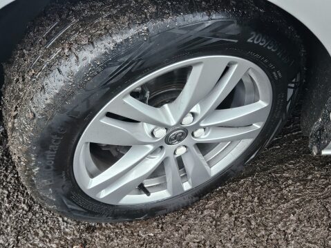 Vauxhall Astra BUSINESS EDITION NAV 15