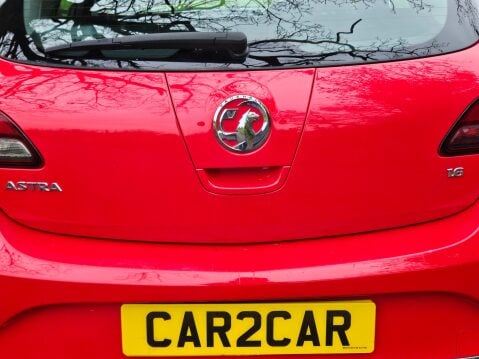 Vauxhall Astra SE 7