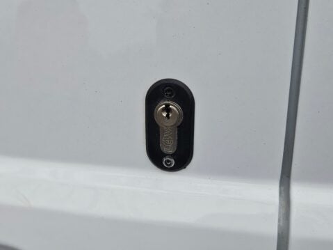 Ford Transit Courier TREND TDCI 25