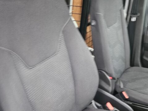 Ford Transit Courier TREND TDCI 18