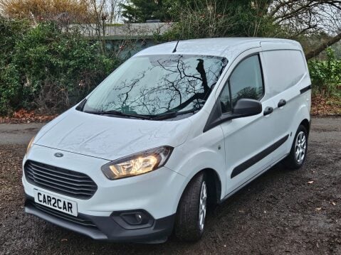 Ford Transit Courier TREND TDCI 10