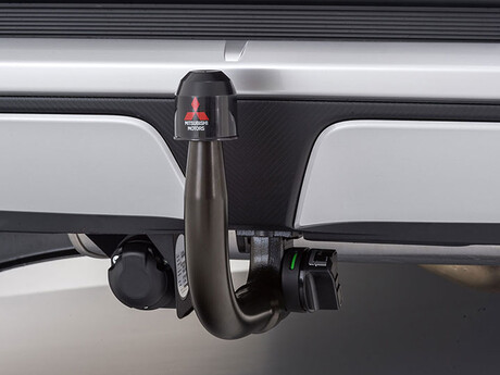 Mitsubishi Detachable Towbar / - 7 pin 