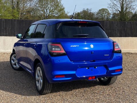 Suzuki Swift 1.2 MHEV Motion Euro 6 (s/s) 5dr 3