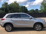 Suzuki Vitara SZ-T BOOSTERJET MHEV 3