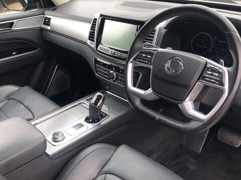 SsangYong Rexton ULTIMATE 19