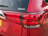 Mitsubishi Outlander PHEV EXCEED 9