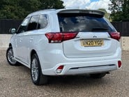 Mitsubishi Outlander PHEV EXCEED SAFETY 2