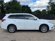 Mitsubishi Outlander PHEV EXCEED SAFETY 3