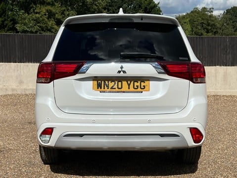 Mitsubishi Outlander PHEV EXCEED SAFETY 9