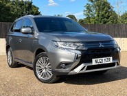 Mitsubishi Outlander PHEV DYNAMIC 1