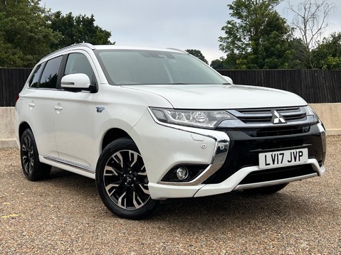 Mitsubishi Outlander PHEV 4HS 1