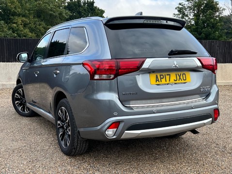 Mitsubishi Outlander PHEV GX 4HS 2