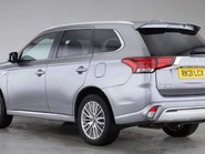 Mitsubishi Outlander PHEV DYNAMIC 2