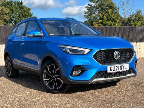 MG ZS EXCLUSIVE T-GDI 1