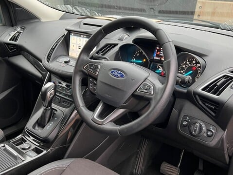 Ford Kuga TITANIUM EDITION TDCI 4