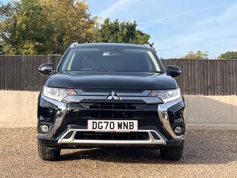 Mitsubishi Outlander PHEV REFLEX PLUS COMMERCIAL 6