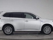 Mitsubishi Outlander PHEV DYNAMIC 3