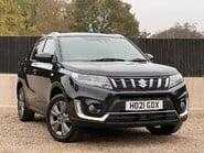 Suzuki Vitara SZ-T BOOSTERJET MHEV 1