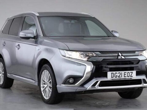 Mitsubishi Outlander PHEV DYNAMIC 1