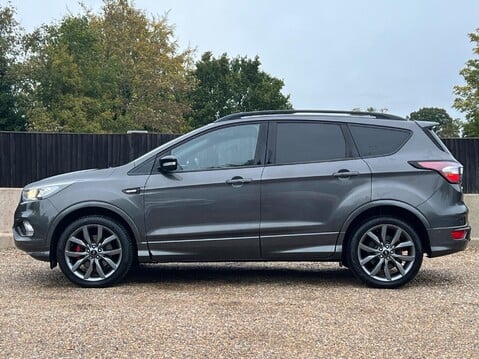 Ford Kuga ST-LINE EDITION 6