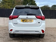 Mitsubishi Outlander PHEV DYNAMIC 9