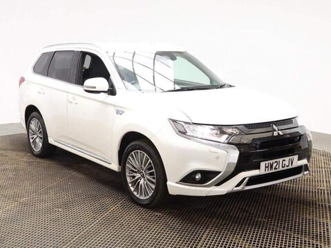 Mitsubishi Outlander PHEV DYNAMIC SAFETY 1