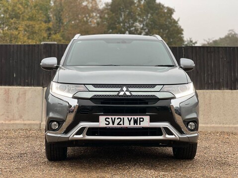 Mitsubishi Outlander PHEV DYNAMIC 6