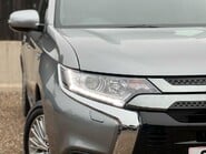 Mitsubishi Outlander PHEV DYNAMIC 12