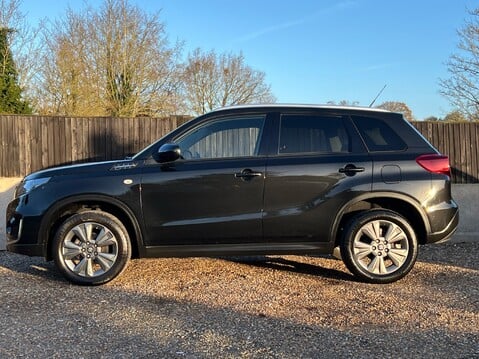 Suzuki Vitara SZ-T BOOSTERJET MHEV 6