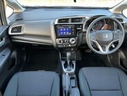 Honda Jazz I-VTEC SE NAVI 4