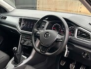 Volkswagen T-Roc ACTIVE TSI EVO 29