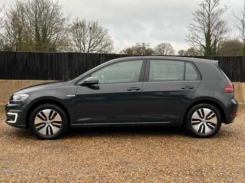 Volkswagen Golf E-GOLF 6