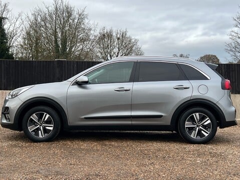 Kia Niro 2 6