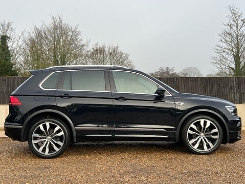 Volkswagen Tiguan R-LINE TDI DSG 5