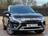 Mitsubishi Outlander EXCEED 1