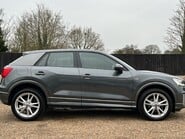 Audi Q2 TDI S LINE 5