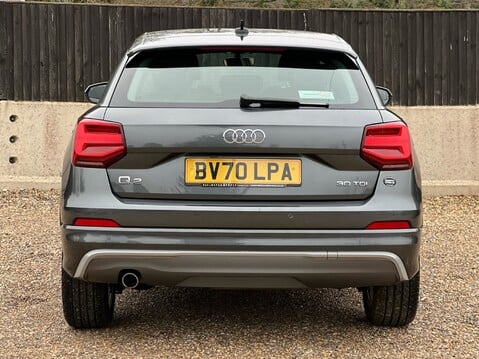 Audi Q2 TDI S LINE 8