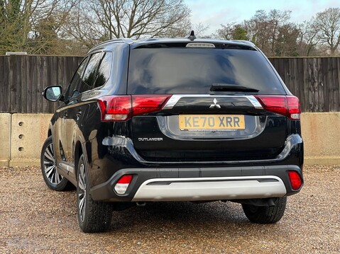 Mitsubishi Outlander EXCEED 11