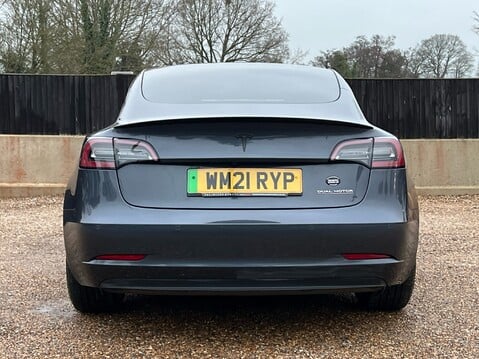 Tesla Model 3 PERFORMANCE AWD 8