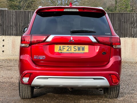 Mitsubishi Outlander PHEV DYNAMIC 8