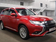 Mitsubishi Outlander PHEV DYNAMIC 1