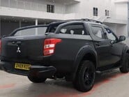 Mitsubishi L200 DI-D BARBARIAN BLACK DCB 4