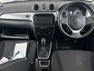 Suzuki Vitara SZ-T BOOSTERJET MHEV 3