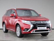 Mitsubishi Outlander PHEV DYNAMIC SAFETY 1